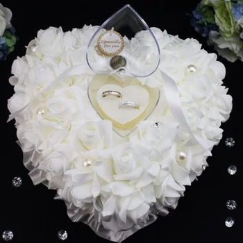 1 Adet Kalp şekli Gül Çiçek Yüzük Kutusu Romantik düğün takısı Kılıfı Yüzük Taşıyıcı Yastık Minder Tutucu sevgililer Günü Hediyesi